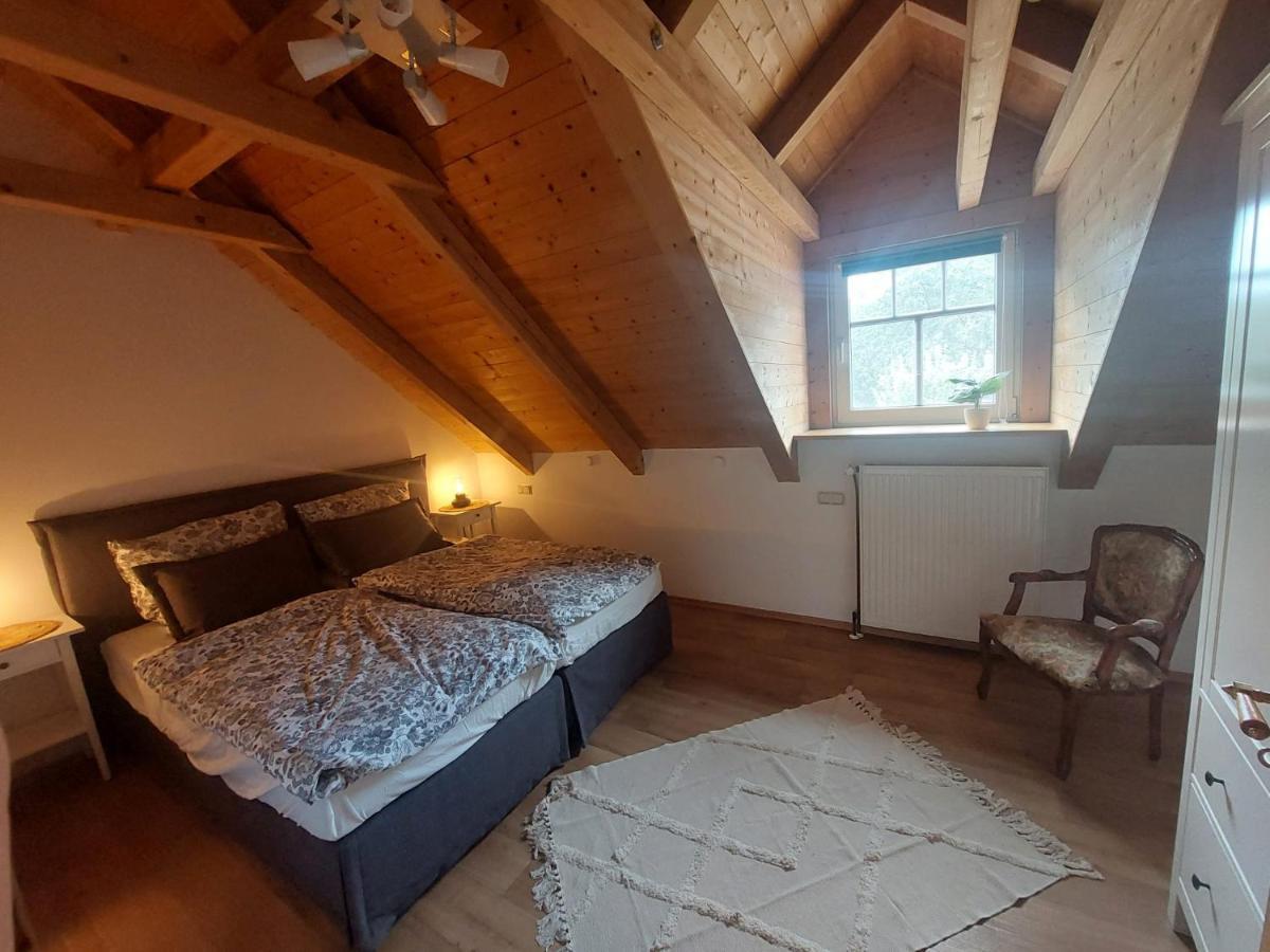 Elli Apartment Berumbur Екстериор снимка